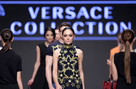 Versace, la marca de lujo que se convirtió en 